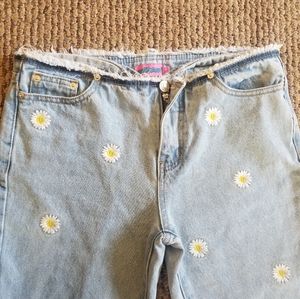 Jeans..Hip huging Vintage Edikted Blue denim daisy jeans